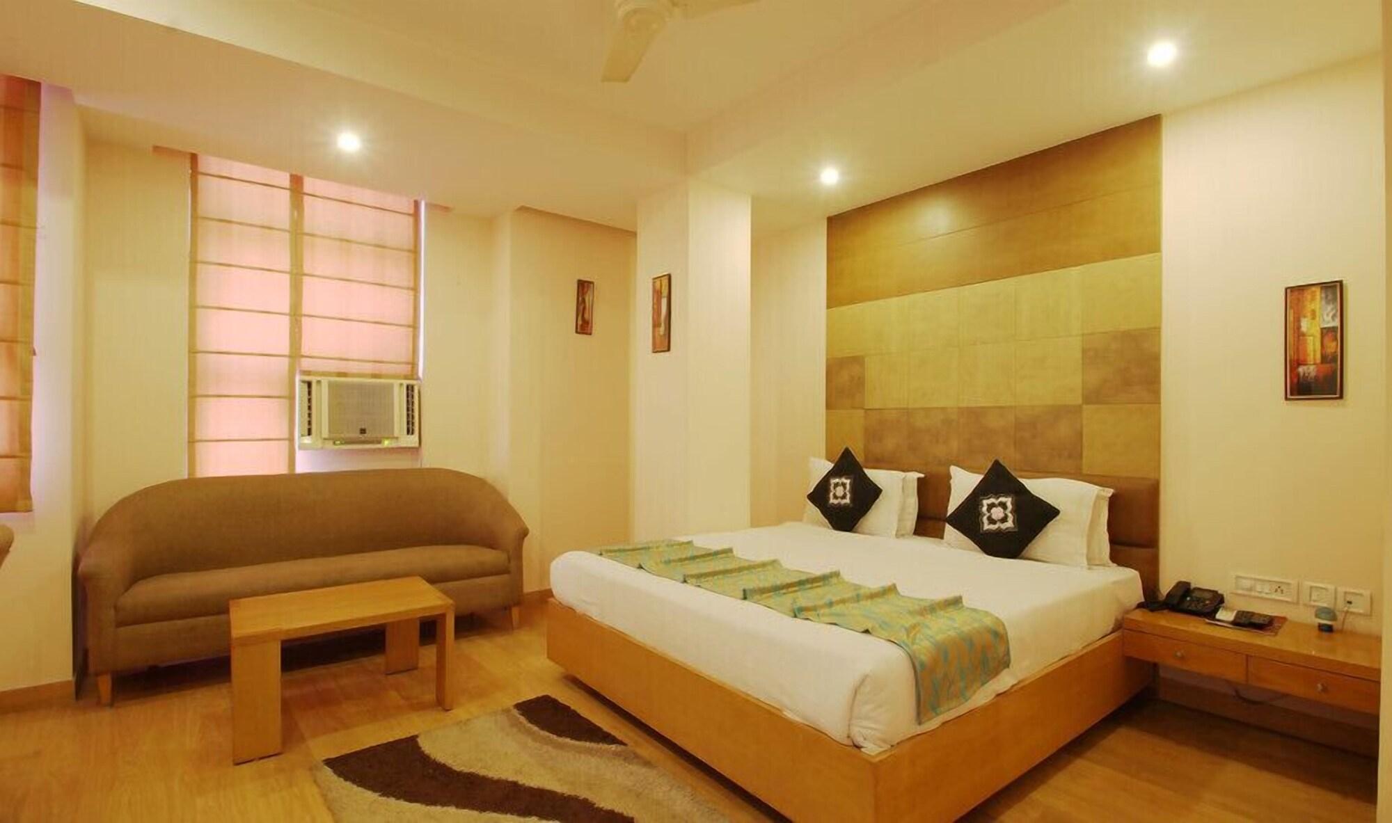 The Crest Inn Delhi  Dış mekan fotoğraf