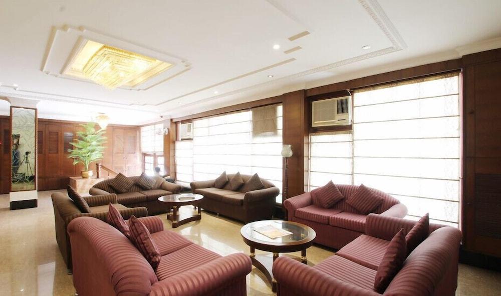 The Crest Inn Delhi  Dış mekan fotoğraf