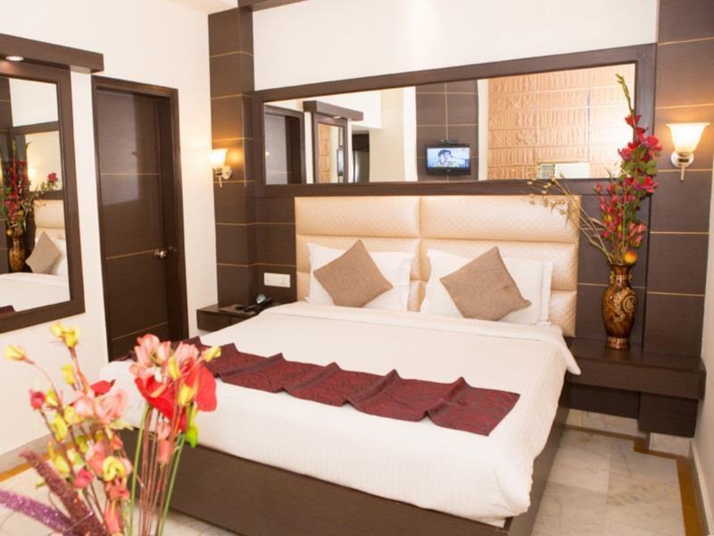 The Crest Inn Delhi  Dış mekan fotoğraf